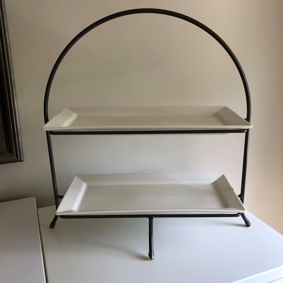 Crate&Barrel Other - Crate and Barrel tiered server